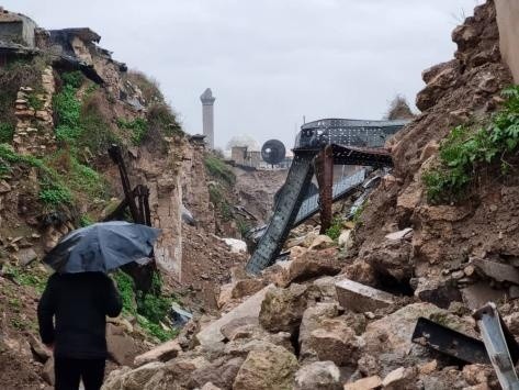W diecezji kieleckiej będą modlitwy za ofiary trzęsienia ziemi w Turcji i Syrii