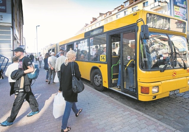 Autobus linii nr 14 od wczoraj jeździ według przedwakacyjnego rozkładu jazdy, podobnie autobusy linii nr 6 i 8