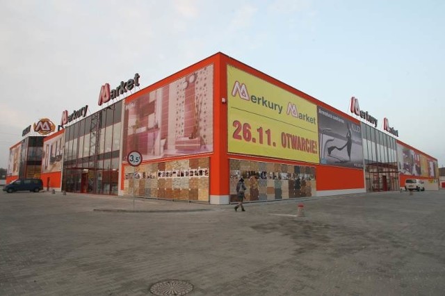 Budowa kompleksu budynków przy ulicy Zagnańskiej w Kielcach trwała od maja bieżącego roku.