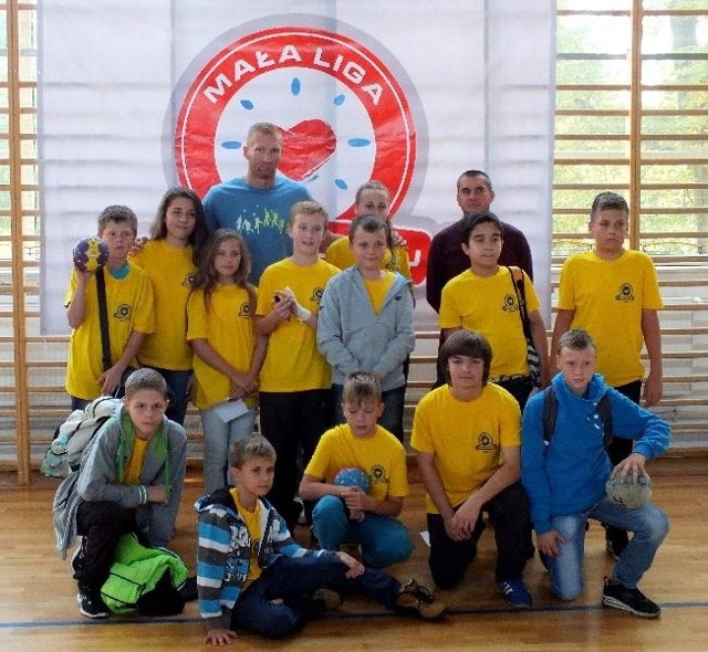 Zespół z Królewca, triumfator turnieju w Wąchocku z piłkarzem ręcznym Vive Tauron Kielce Karolem Bieleckim.