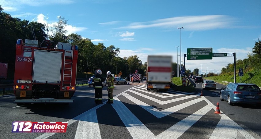 Wypadek na autotradzie A4 w Katowicach przy AWF....