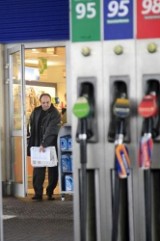Krótkotrwałe obniżki cen paliw na stacjach?
