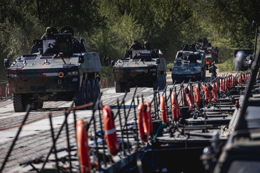 Defender Europe 2022. Na Wiśle i w otoczeniu rzeki wielkie ćwiczenia z udziałem wojsk NATO. Zobacz zdjęcia i  filmy