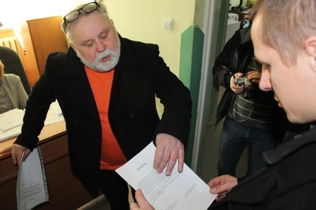 Lekarze złożyli petycję na ręce zastępcy dyr. Piotra Raszczepkina 
