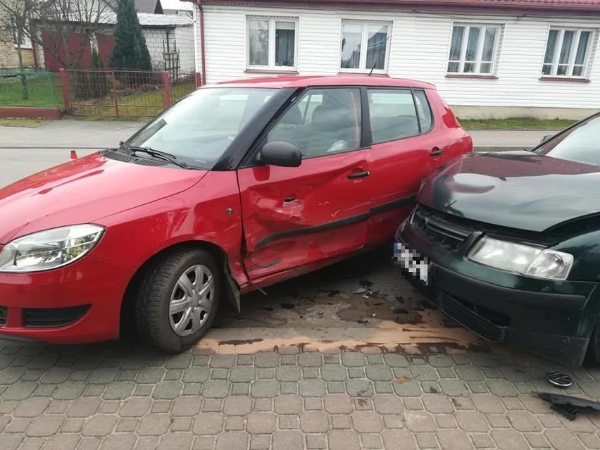 Suchowola. Zderzenie na ul. Augustowskiej. Volkswagen wjechał w skodę (zdjęcia)