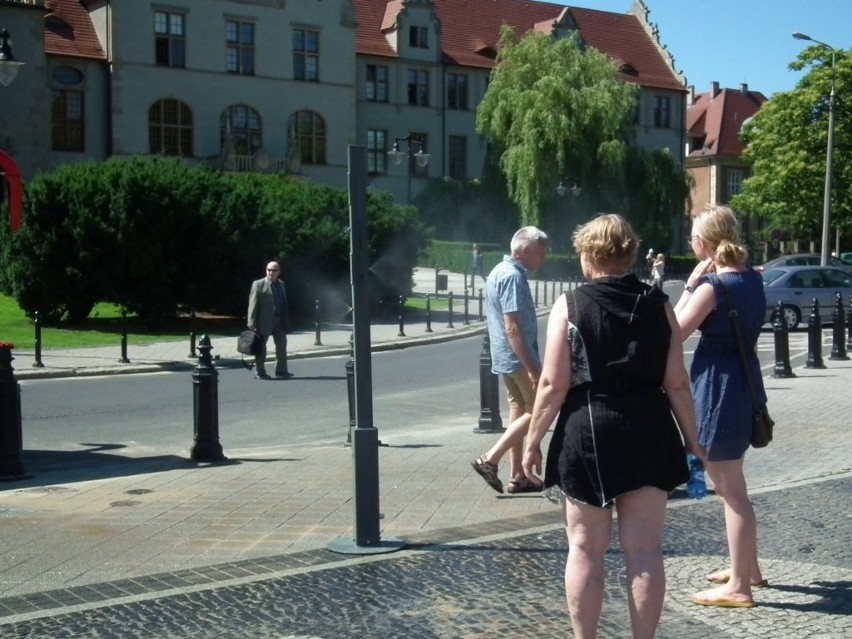 Kurtyna wodna na placu Mickiewicza w Poznaniu
