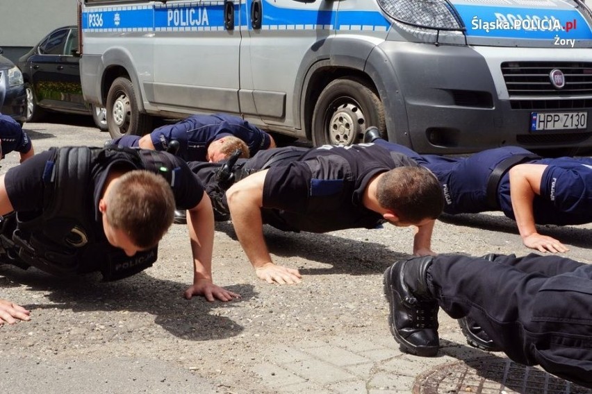 Policjanci z Żor wzięli udział w akcji  #GaszynChallenge