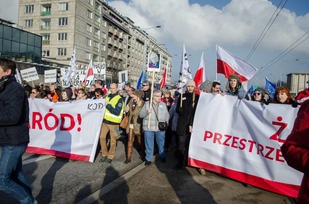 Marsz KOD-u w obronie Lecha Wałęsy.