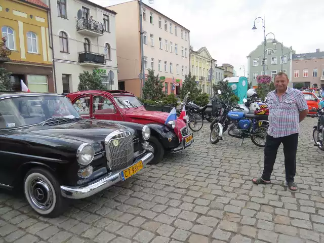 Podczas Wystawy Zabytkowych Pojazdów w Wąbrzeźnie można było zobaczyć nawet 200 samochodów