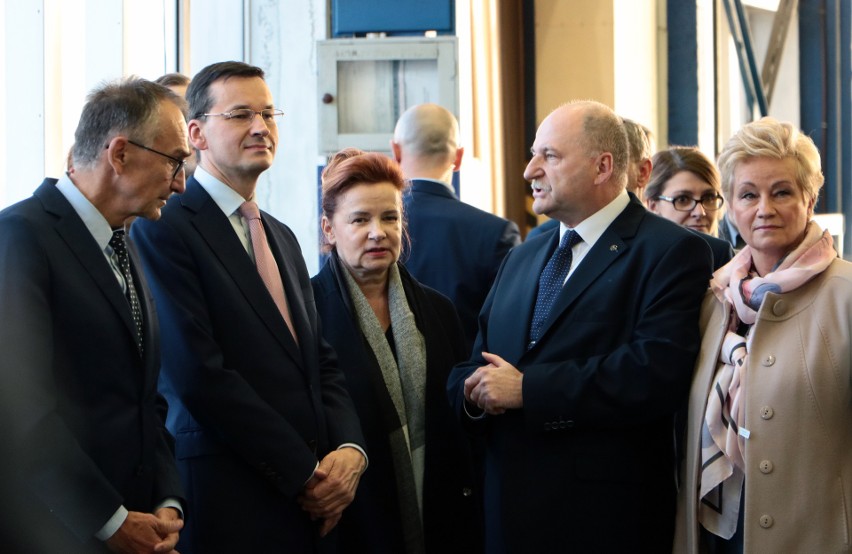 Premier Mateusz Morawiecki w hali fabryki Hydro-Vacuum w...