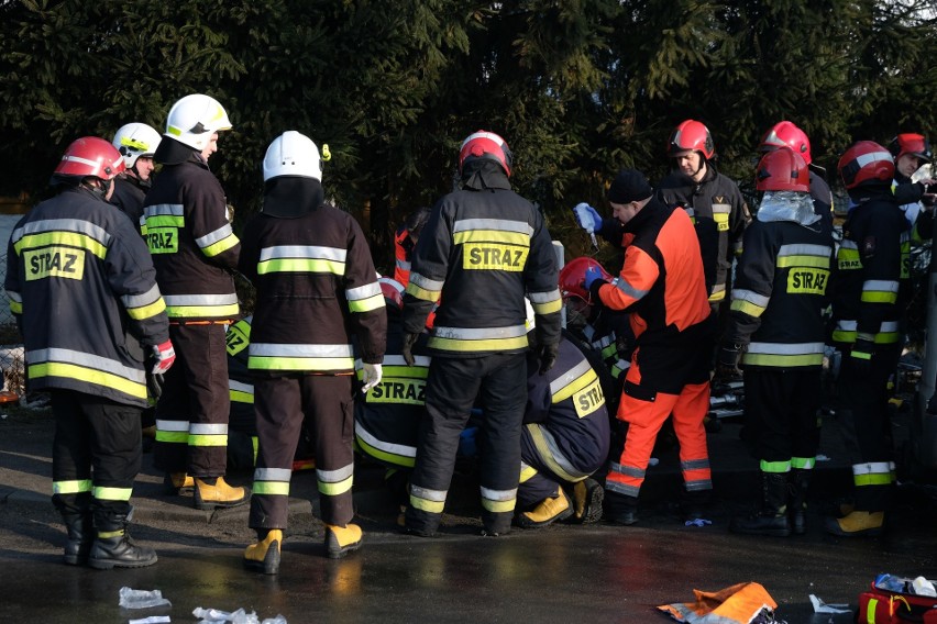 Do wypadku doszło w czwartek przed godz. 7, na drodze...