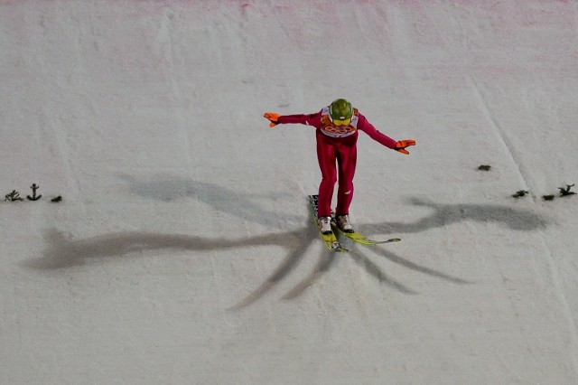 Skoki narciarskie: Czterech Polaków wystartuje w Innsbrucku [WIDEO]