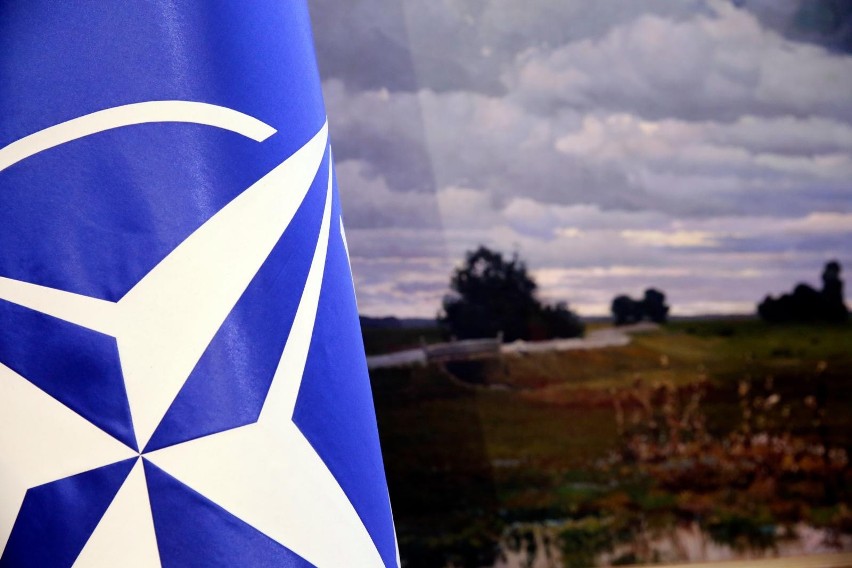 Szef NATO zapowiada wzmocnienie wschodniej flanki