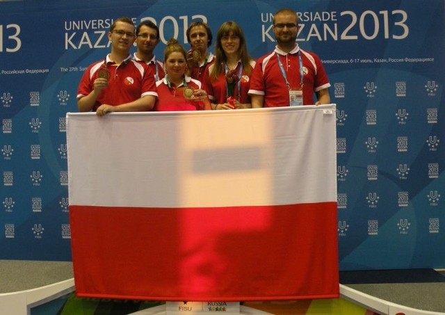 Ta drużyna zdobyła brąz, druga od prawej Marta Przeździecka