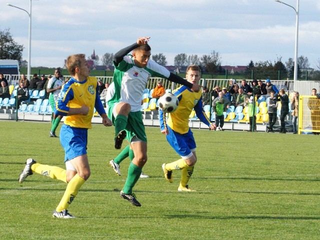 Koral Dębnica - Gryf Słupsk 1:0 (1:0)