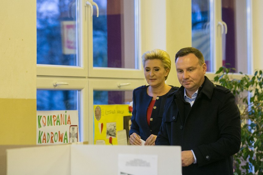 Wybory samorządowe 2018 - druga tura. Prezydent Andrzej Duda...