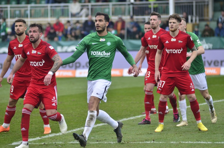 Warta Poznań pokonuje Lechię Gdańsk 2:0 i jest coraz bliżej...