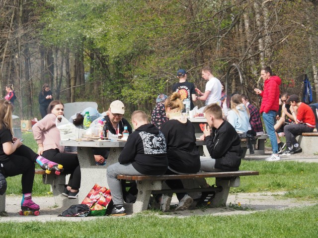 W długi majowy weekend pogoda powinna sprzyjać spędzaniu czasu na miejskich terenach rekreacyjnych.