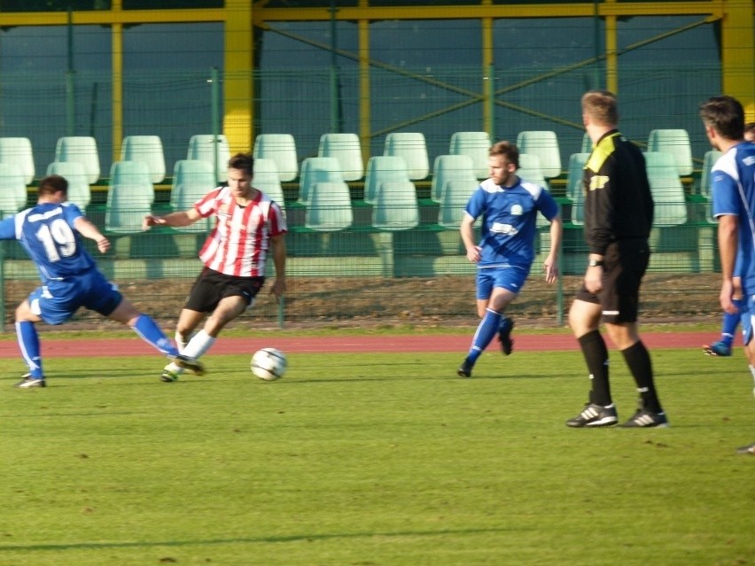 Omega Kleszczów - Pogoń Grodzisk Mazowiecki 3:0