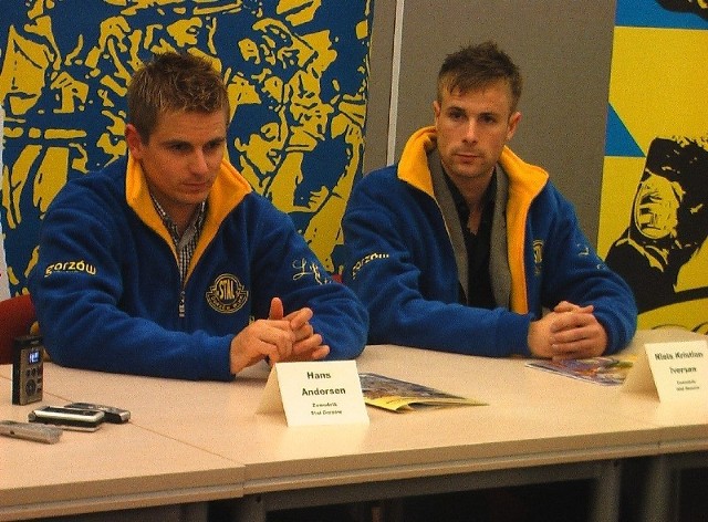 Hans Andersen (z lewej) i Niels Iversen już w żółto-niebieskich barwach