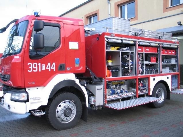 Nowy wóz naszych dzielnych strażaków (zdjęcia)