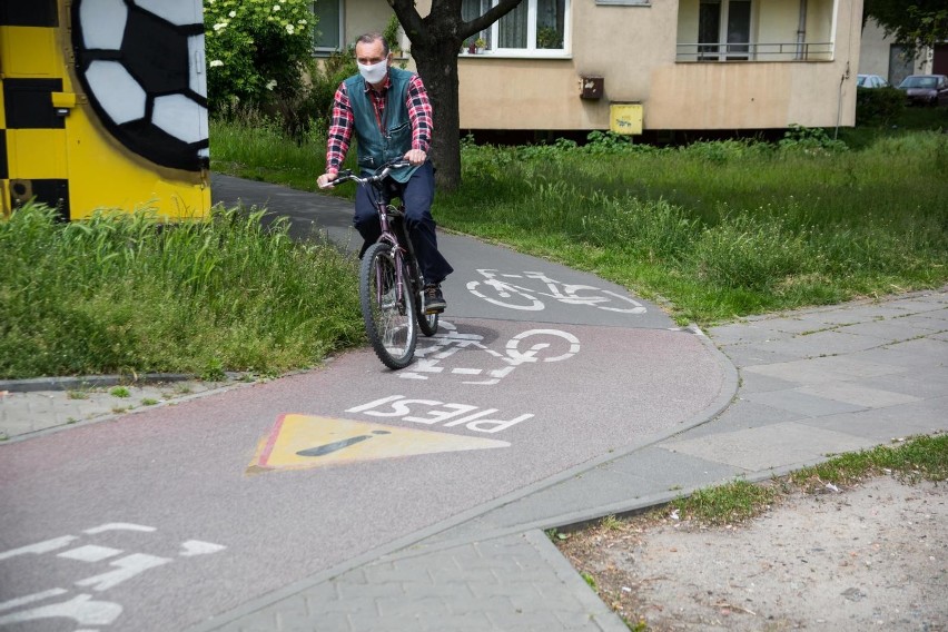 Kiedy pożegnamy się z maseczkami?