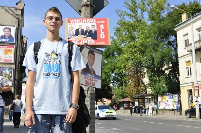 - Zgadzam się z akcją na Facebook-u. Nie zagłosuję na nikogo, kto zaśmieca miasto plakatami &#8211; mówi Michał Warchoł z Radomia.