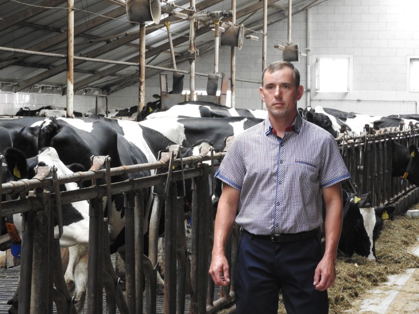 Piotr Jałbrzykowski sprzedaje rocznie ok. 1,1 mln l mleka...
