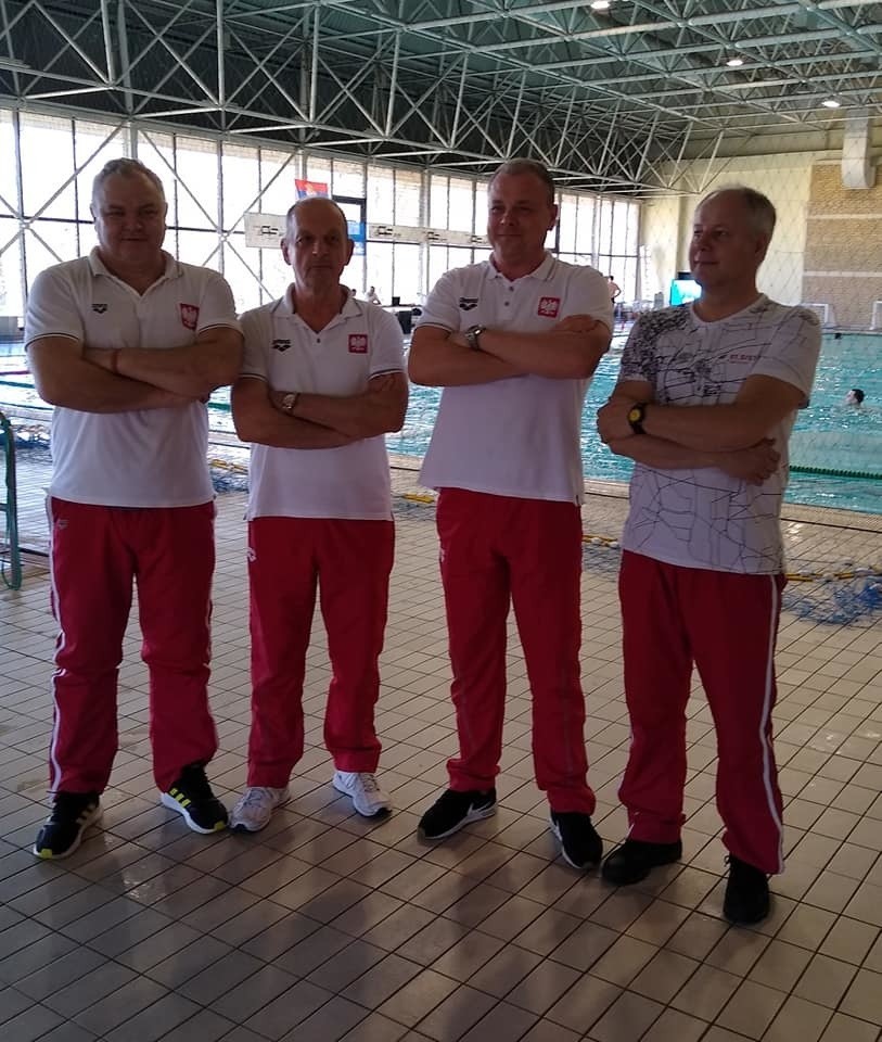 Piłkarze wodni i trenerzy KSZO wrócili do Ostrowca i zaczęli 14-dniową kwarantannę. Ze względu na koronawirus zgrupowanie zostało przerwane