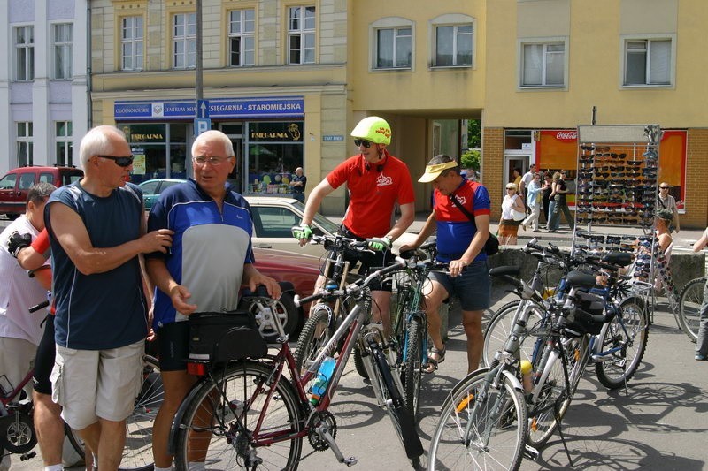 W sobote przez centrum Slupska przejechalo okolo stu...