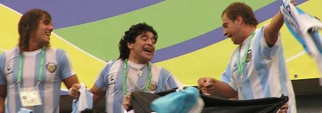 Diego Armando Maradona podczas ostatnich Mistrzostw Świata w Niemczech w roli kibica. Tym razem ma poprowadzić reprezentację, jako selekcjoner do końcowego triumfu w mundialu.
