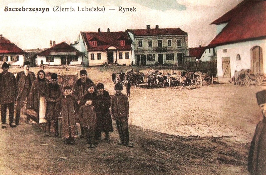 Rynek w Szczebrzeszynie na pocztówce z 1915 roku