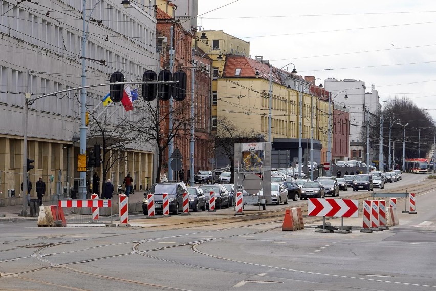 Sytuacja na skrzyżowaniu Nowych Ogrodów i 3 Maja z połowy...