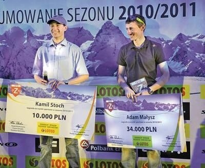 Kamil Stoch (z lewej) i Adam Małysz podczas niedawnego podsumowania poprzedniegosezonu Fot. Michał Klag