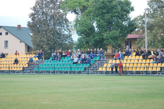 GKS Rudki też był za wcześniejszym zakończeniem sezonu. Pogratulował awansu drużynie ŁKS Probudex Łagów.