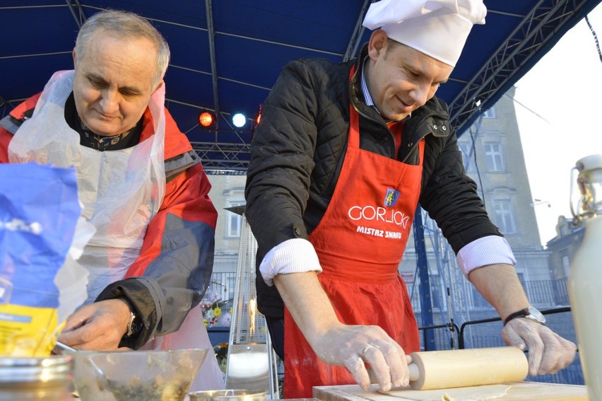 Gorlice. Na rynku zrobiło się świątecznie