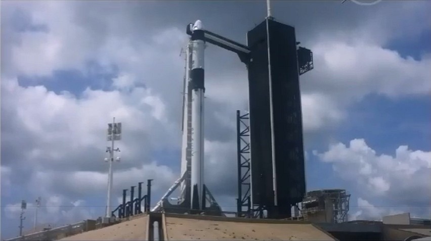 Start rakiety Falcon 9 ze stakiem Dragon na stację ISS. W...