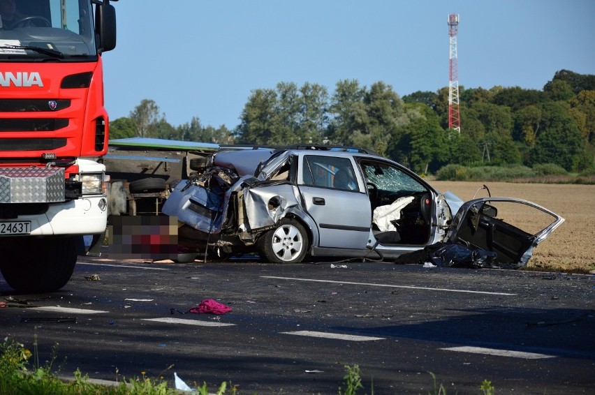 Śmiertelny wypadek na DK11 pod Koszalinem