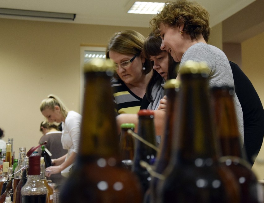 Konkurs nalewek, piw i win w Tuchomiu (wideo, zdjęcia)