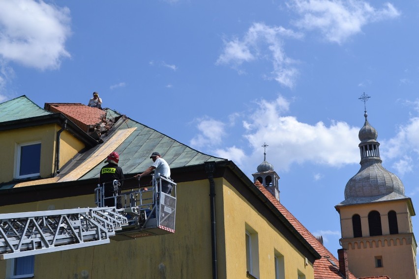 Burza w Zawadzie Książęcej zniszczyła dachy domów