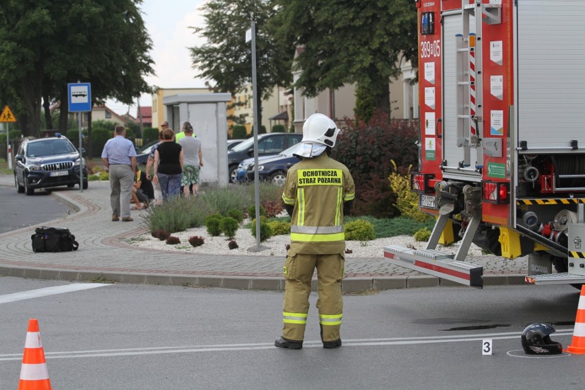 31-letnia motorowerzystka ranna w wypadku w Woli Baranowskiej. Potrącił ją samochód osobowy (ZDJĘCIA)