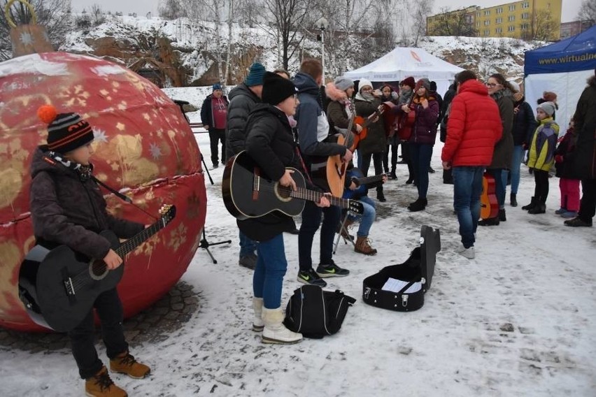 "Wszystkie gitary świata" w Starachowicach. Znów zagrają na Wigilii Miejskiej