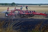 Pożar ścierniska koło Rogawicy. Strażacy walczyli z żywiołem (wideo, zdjęcia)