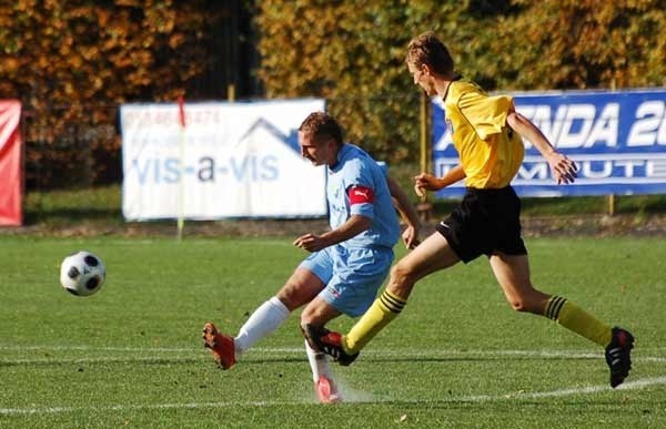 Stal Sanok - Zryw Dzikowiec (4-0)