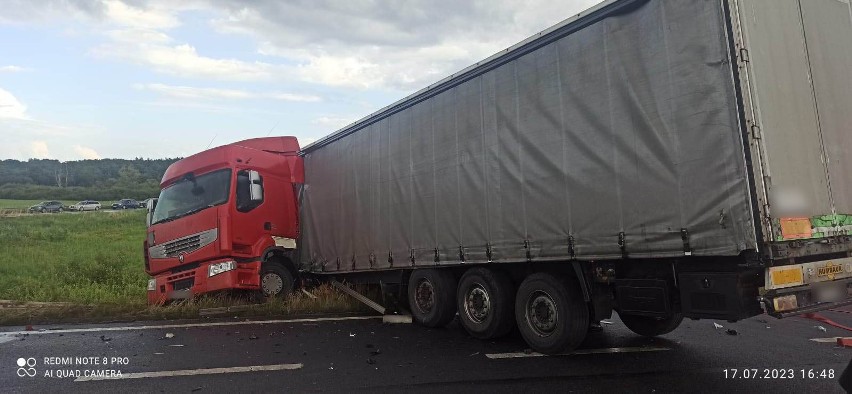 Wypadek na drodze z Koszalina do Karlina