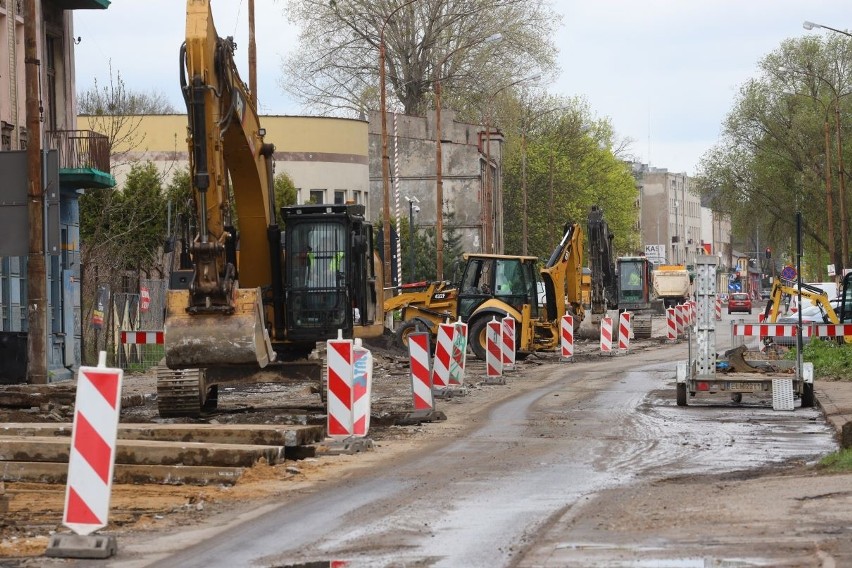 Trwa modernizacja ulicy Przybyszewskiego w Łodzi. Zobaczcie na zdjęciach postęp prac