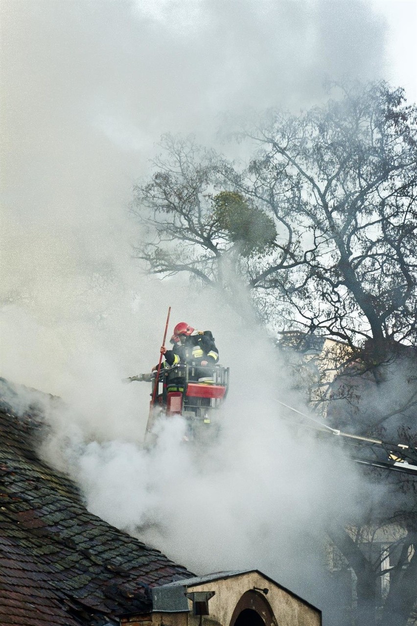 Pożar pustostanu na Poznańskiej...