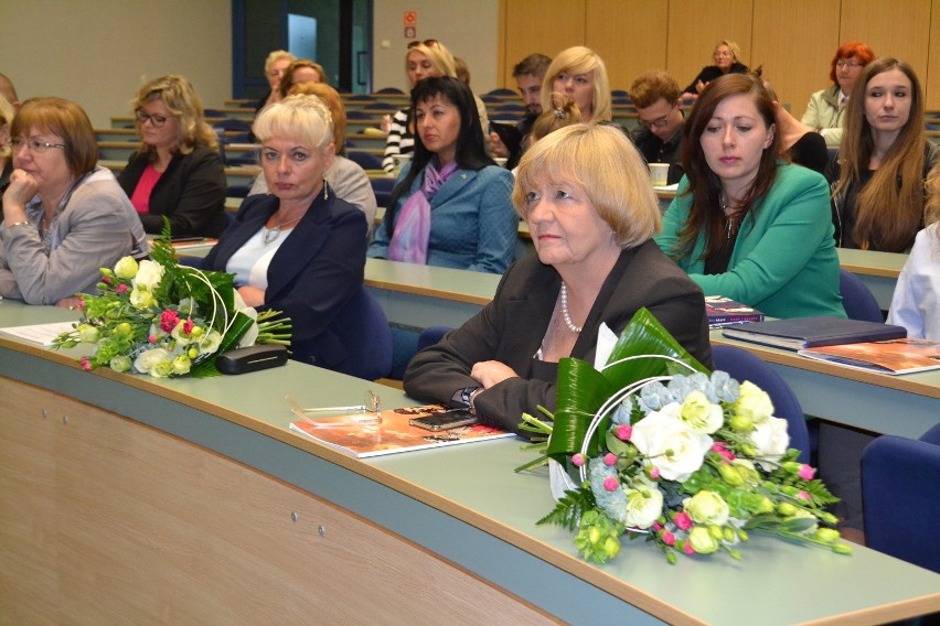 Częstochowa: Forum Kobiet: "Rząd postawił nas na środku i do góry nogami" ZDJĘCIA