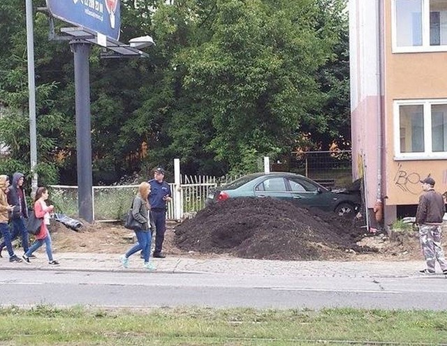 Wypadek na al. Powstańców Wielkopolskich, do którego doszło w lipcu.