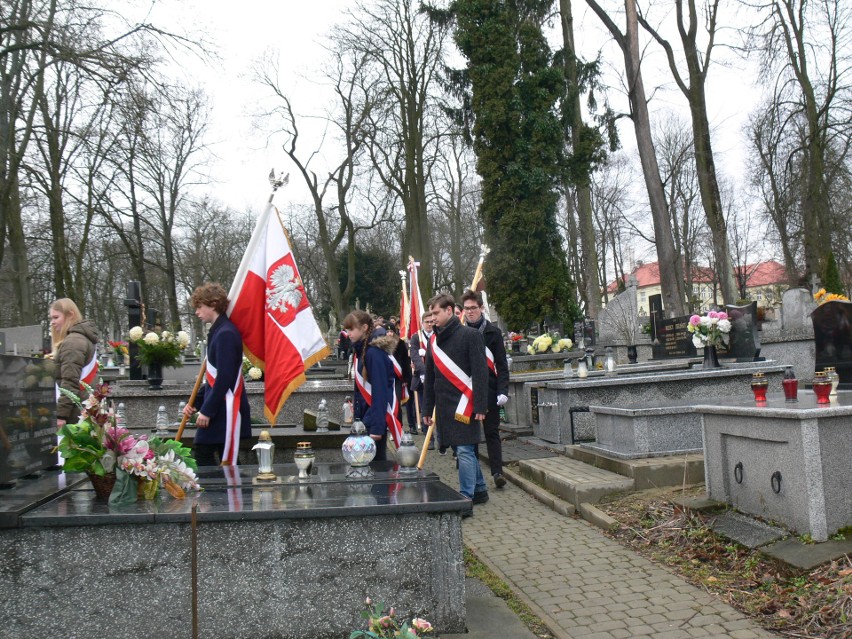  Obchody Dnia Żołnierzy Wyklętych na Cmentarzu Katedralnym w Sandomierzu [DUŻO ZDJĘĆ]